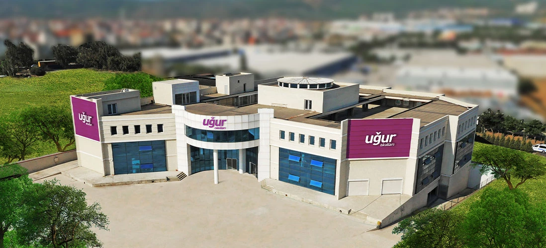 İzmir Gaziemir Uğur Okulları Kampüsü
